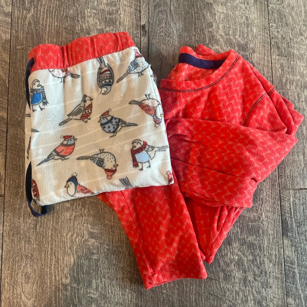 Cuddl Duds Women’s Red Bird Print Pajamas